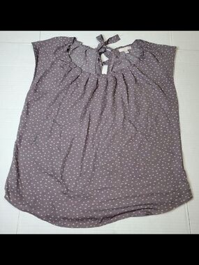 LC Lauren Conrad Grey Pleated Tie-Neck Camisole L